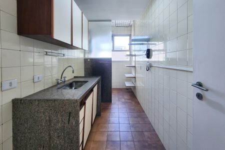 Apartamento à venda com 50m², 1 quarto e 1 vaga Apartamento à venda com 50m², 1 quarto e 1 vagaCozinha