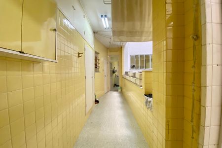 Apartamento à venda com 180m², 4 quartos e 1 vagaÁrea de Serviço