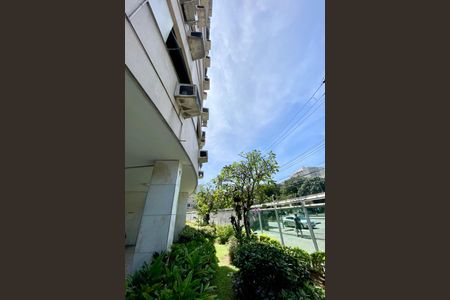 Apartamento à venda com 180m², 4 quartos e 1 vagaFachada