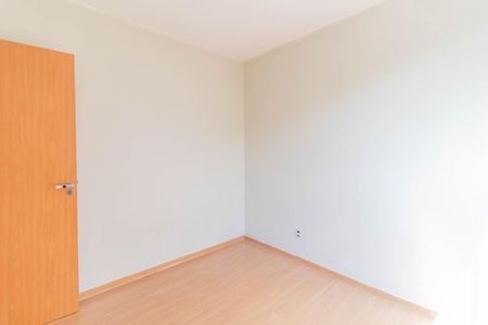 Quarto 1 de apartamento à venda com 2 quartos, 41m² em Cavalhada, Porto Alegre