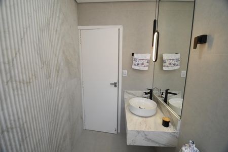 Casa à venda com 390m², 4 quartos e 4 vagasLavabo