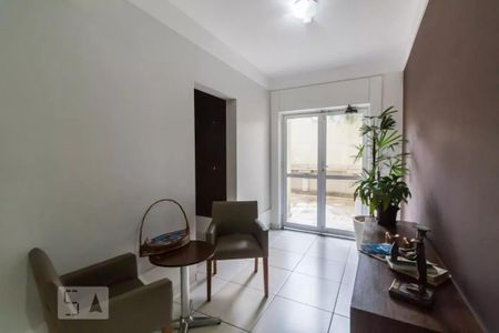 Apartamento à venda com 128m², 3 quartos e 1 vaga Apartamento à venda com 128m², 3 quartos e 1 vagaHall social