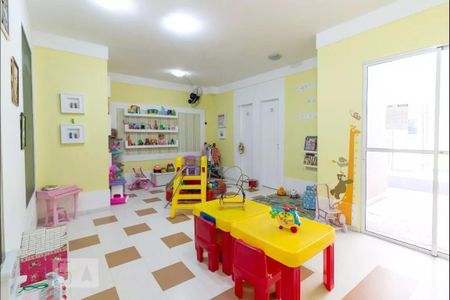 Apartamento à venda com 128m², 3 quartos e 1 vaga Apartamento à venda com 128m², 3 quartos e 1 vagaBrinquedoteca
