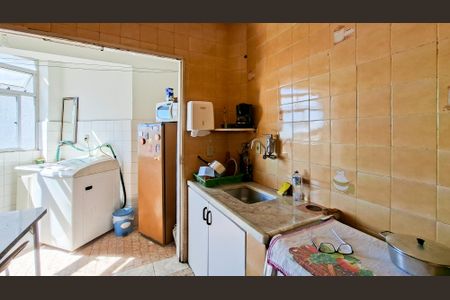 Apartamento à venda com 65m², 2 quartos e 1 vaga Apartamento à venda com 65m², 2 quartos e 1 vagaCozinha e Área de Serviço