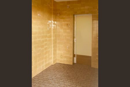 Apartamento à venda com 65m², 2 quartos e 1 vaga Apartamento à venda com 65m², 2 quartos e 1 vagaCozinha e Área de Serviço