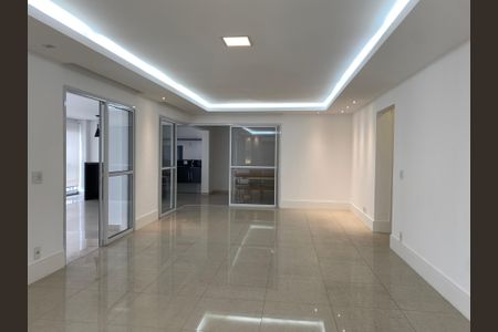 Sala de apartamento para alugar com 3 quartos, 200m² em Vila Regente Feijó, São Paulo