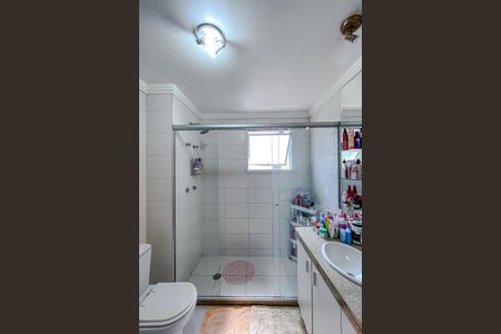 Apartamento à venda com 190m², 3 quartos e 3 vagas Apartamento à venda com 190m², 3 quartos e 3 vagasBanheiro da Suíte 2