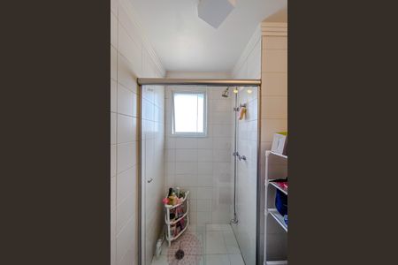 Apartamento à venda com 190m², 3 quartos e 3 vagas Apartamento à venda com 190m², 3 quartos e 3 vagasBanheiro da Suíte 1