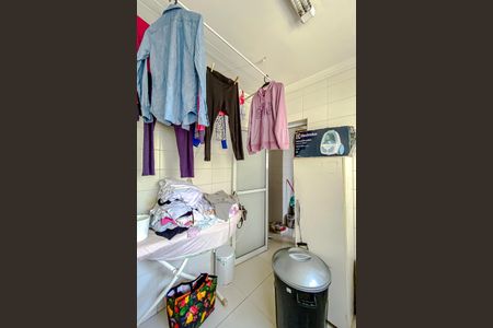 Apartamento à venda com 190m², 3 quartos e 3 vagas Apartamento à venda com 190m², 3 quartos e 3 vagasÁrea de Serviço