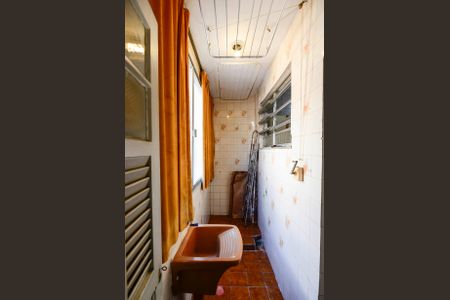 Apartamento à venda com 69m², 2 quartos e sem vagaÁrea de Serviço