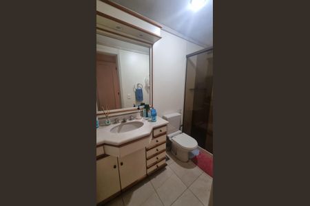 Apartamento à venda com 110m², 3 quartos e 2 vagas Apartamento à venda com 110m², 3 quartos e 2 vagasBanheiro 1