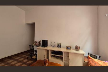 Casa à venda com 198m², 3 quartos e 3 vagasSala - Casa 2