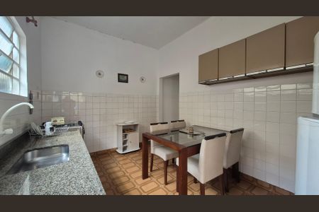 Casa à venda com 198m², 3 quartos e 3 vagasCozinha - Casa 2
