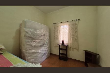 Casa à venda com 198m², 3 quartos e 3 vagasQuarto - Casa 2
