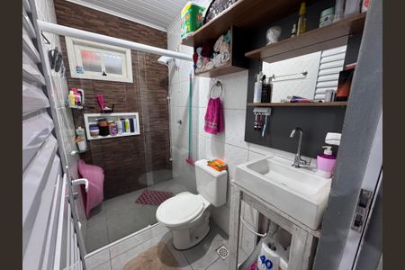 Casa à venda com 44m², 2 quartos e 2 vagasBanheiro