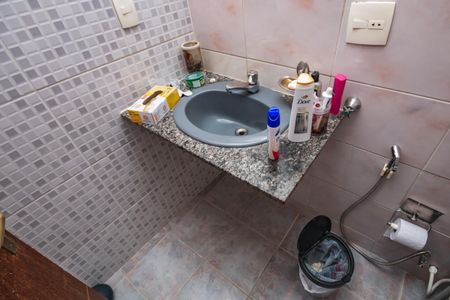Apartamento à venda com 78m², 2 quartos e sem vagaBanheiro da Suíte