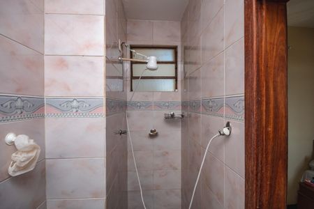 Apartamento à venda com 78m², 2 quartos e sem vagaBanheiro da Suíte