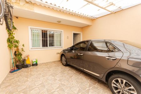 Casa à venda com 128m², 2 quartos e 2 vagas Casa à venda com 128m², 2 quartos e 2 vagasGaragem