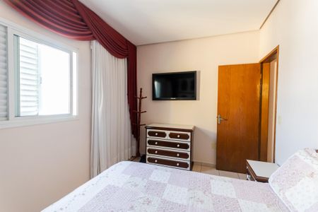 Casa à venda com 128m², 2 quartos e 2 vagas Casa à venda com 128m², 2 quartos e 2 vagasQuarto 1