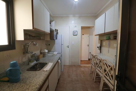 Apartamento para alugar com 75m², 3 quartos e 1 vaga Apartamento para alugar com 75m², 3 quartos e 1 vagaCozinha