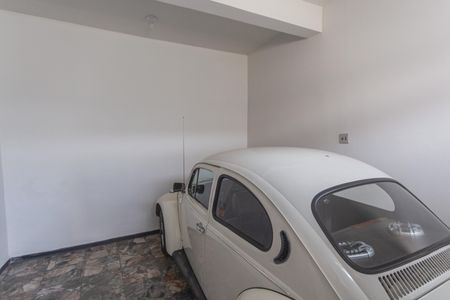 Casa à venda com 400m², 3 quartos e 2 vagas Casa à venda com 400m², 3 quartos e 2 vagasGaragem