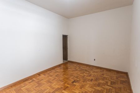 Casa à venda com 400m², 3 quartos e 2 vagas Casa à venda com 400m², 3 quartos e 2 vagasSuíte