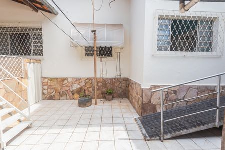 Casa à venda com 400m², 3 quartos e 2 vagas Casa à venda com 400m², 3 quartos e 2 vagasÁrea de Serviço