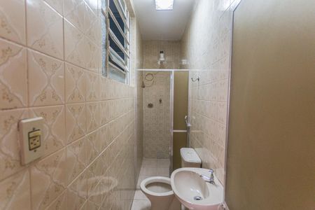 Casa à venda com 400m², 3 quartos e 2 vagas Casa à venda com 400m², 3 quartos e 2 vagasBanheiro da Suíte