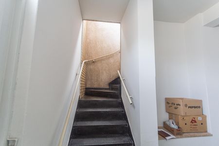 Casa à venda com 400m², 3 quartos e 2 vagas Casa à venda com 400m², 3 quartos e 2 vagasEntrada