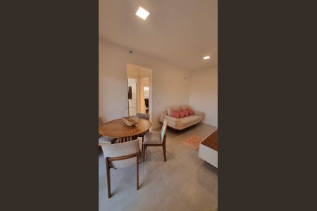 Sala de apartamento para alugar com 2 quartos, 55m² em Jardim Santo Antonio, Valinhos