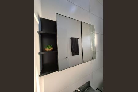 Apartamento para alugar com 55m², 2 quartos e 1 vaga Apartamento para alugar com 55m², 2 quartos e 1 vagaBanheiro
