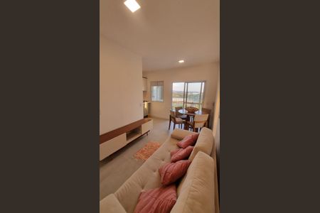 Sala de apartamento para alugar com 2 quartos, 55m² em Jardim Santo Antonio, Valinhos