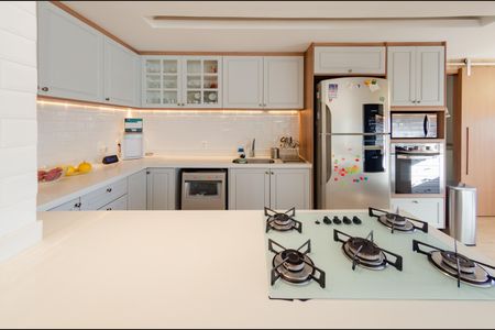 Apartamento à venda com 120m², 3 quartos e 2 vagasCozinha