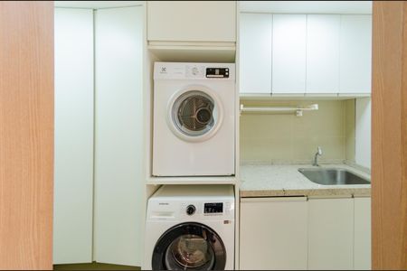 Apartamento à venda com 120m², 3 quartos e 2 vagasÁrea de serviço