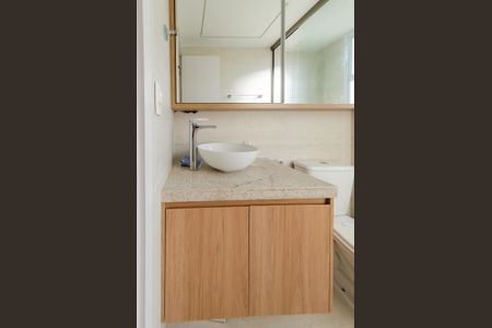 Apartamento à venda com 120m², 3 quartos e 2 vagasBanheiro suíte