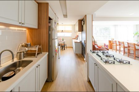 Apartamento à venda com 120m², 3 quartos e 2 vagasCozinha