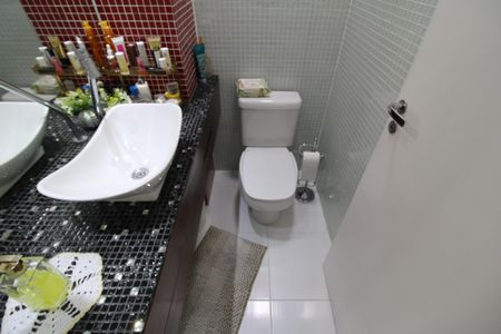 Apartamento à venda com 86m², 2 quartos e 2 vagasLavabo