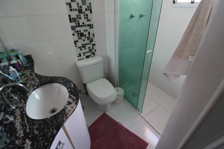 Apartamento à venda com 86m², 2 quartos e 2 vagasQuarto 1 - Banheiro