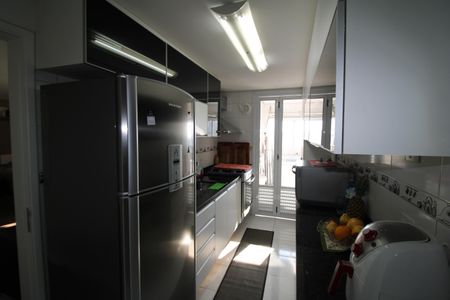 Apartamento à venda com 86m², 2 quartos e 2 vagasCozinha