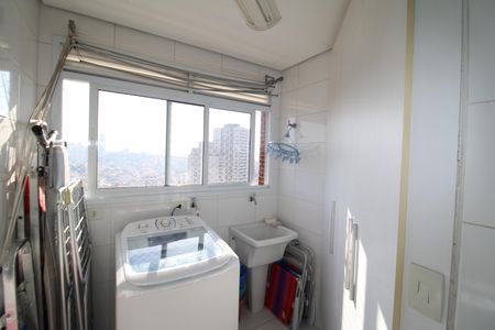 Apartamento à venda com 86m², 2 quartos e 2 vagasÁrea de Serviço