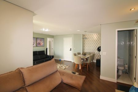 Apartamento à venda com 86m², 2 quartos e 2 vagasSala