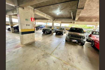 Apartamento à venda com 86m², 3 quartos e 4 vagasVagas de garagens (4)