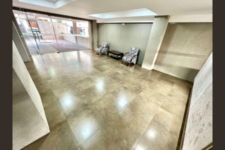 Apartamento à venda com 86m², 3 quartos e 4 vagasCondomínio - Hall de entrada