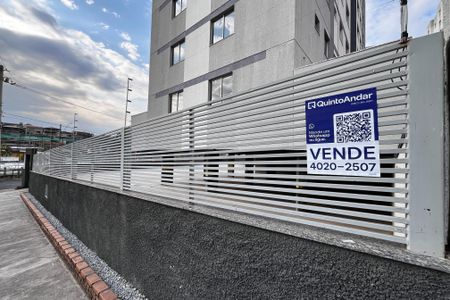Apartamento à venda com 113m², 3 quartos e 2 vagas Apartamento à venda com 113m², 3 quartos e 2 vagasPlaquinha