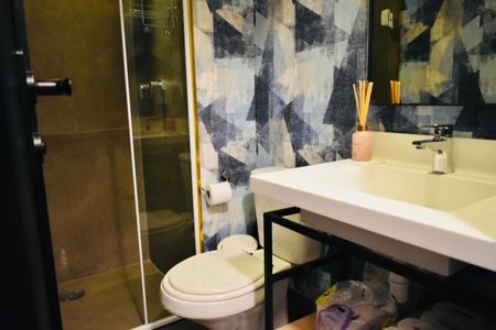 Apartamento à venda com 127m², 3 quartos e 4 vagas Apartamento à venda com 127m², 3 quartos e 4 vagasBanheiro Social