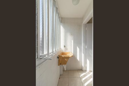 Apartamento à venda com 43m², 1 quarto e 1 vaga Apartamento à venda com 43m², 1 quarto e 1 vagaÁrea de Serviço