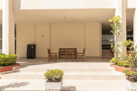 Apartamento à venda com 43m², 1 quarto e 1 vaga Apartamento à venda com 43m², 1 quarto e 1 vagaÁrea comum - Pátio