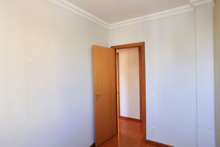 Apartamento à venda com 80m², 3 quartos e 2 vagasQuarto 1
