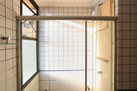 Apartamento à venda com 80m², 3 quartos e 2 vagasBanheiro