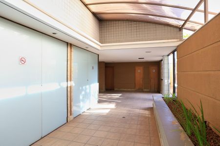 Apartamento à venda com 80m², 3 quartos e 2 vagasÁrea comum - Salão de festas